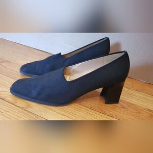 Stuart Weitzman Black and Cream Women's Shoes